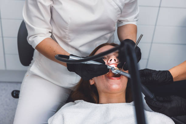 Best Emergency Gum Treatment in Adrian, MN